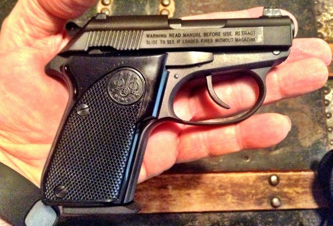 Self-defense tips for mouse guns